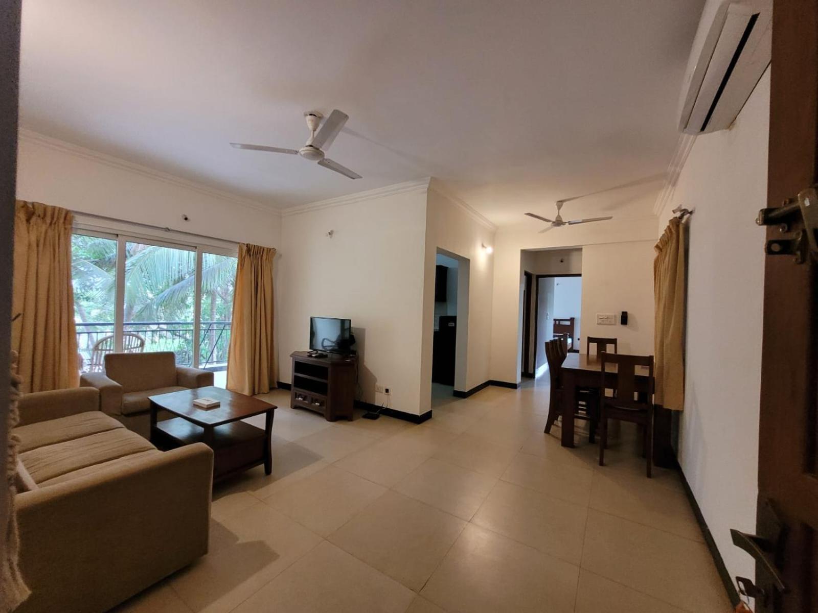 B&F Kensington Square Apartamento Siolim Exterior foto